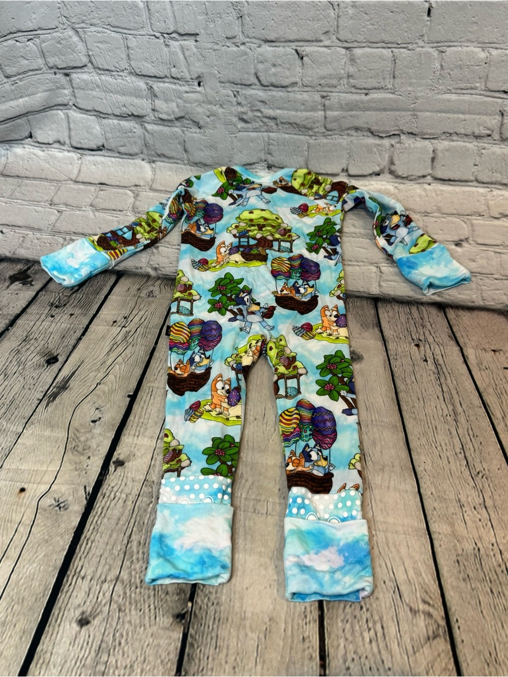 Sugar Swan Easter Bluey Bamboo Zippie Romper - Picture 3 of 3